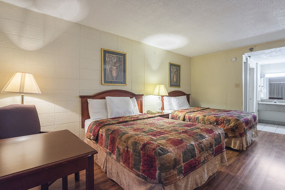 Bear Mount Inn & Suites Pigeon Forge Zewnętrze zdjęcie