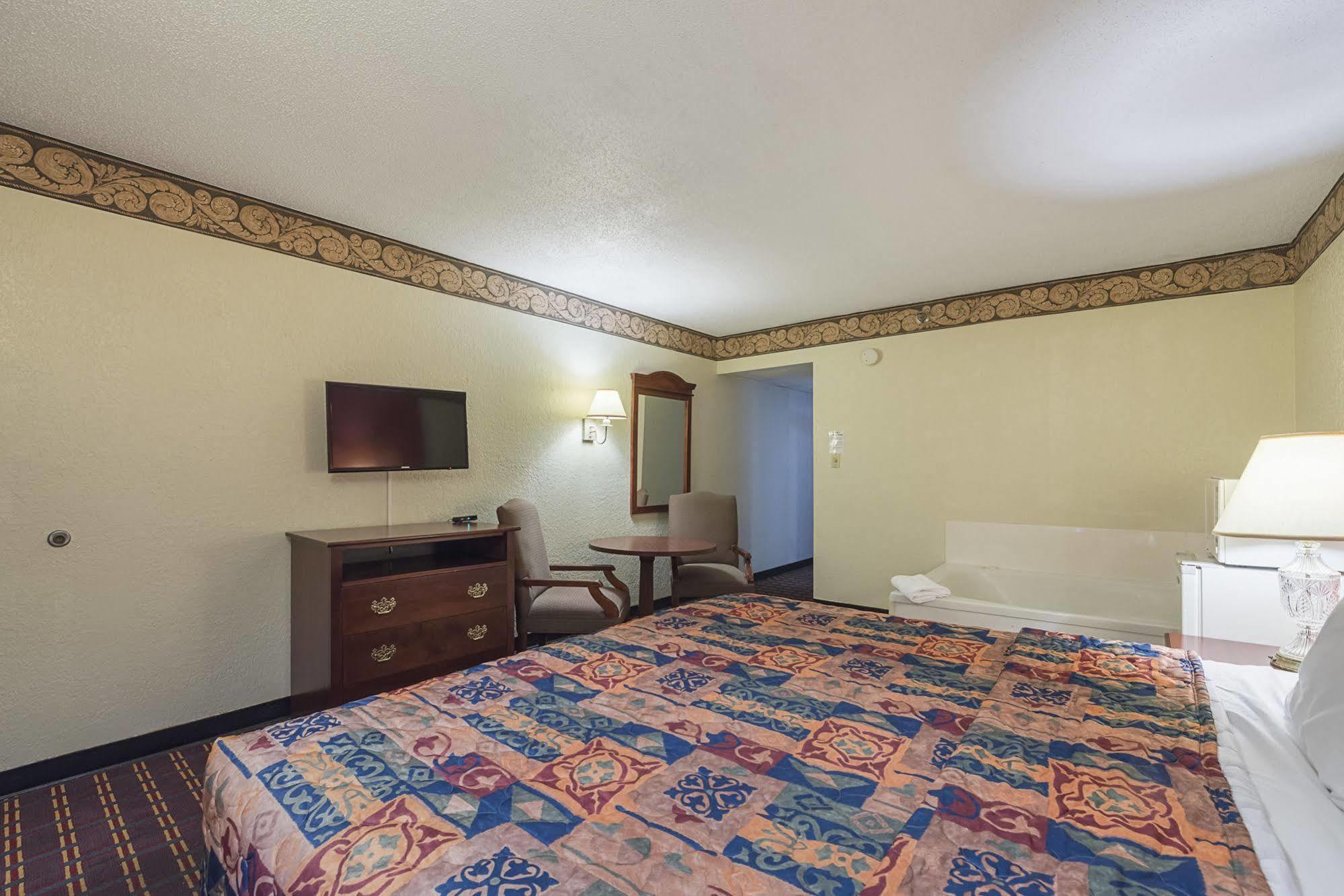 Bear Mount Inn & Suites Pigeon Forge Zewnętrze zdjęcie